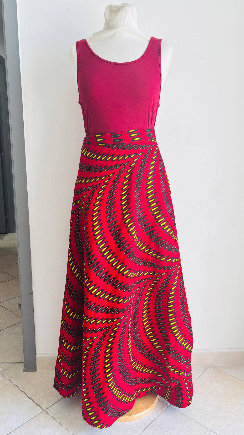Jupe longue africaine en wax motifs fleurs de mariage