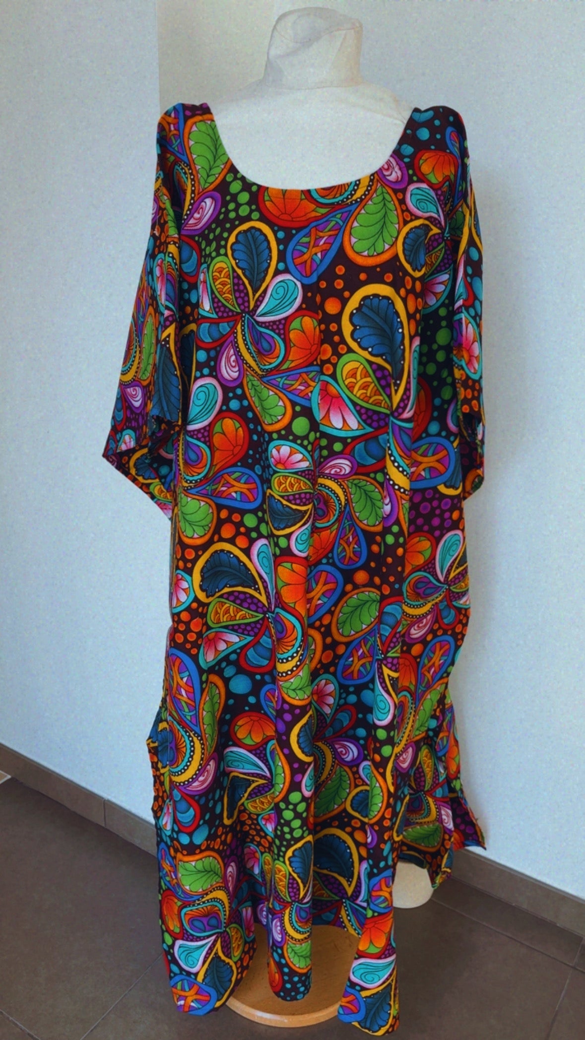 Boubou africain en Wax fait main en coton motif  peace and love