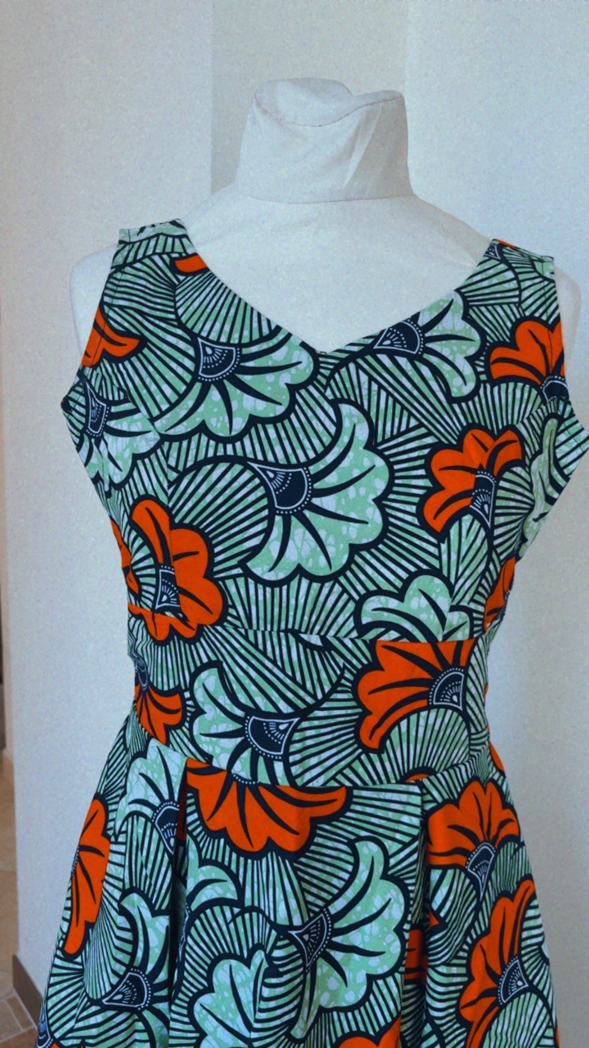 Robe longue dos nu en Wax tissu africain fleurs de mariage avec poches
