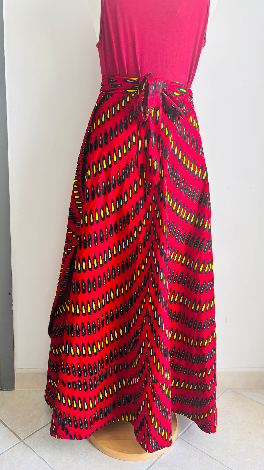 Jupe longue africaine en wax motifs fleurs de mariage
