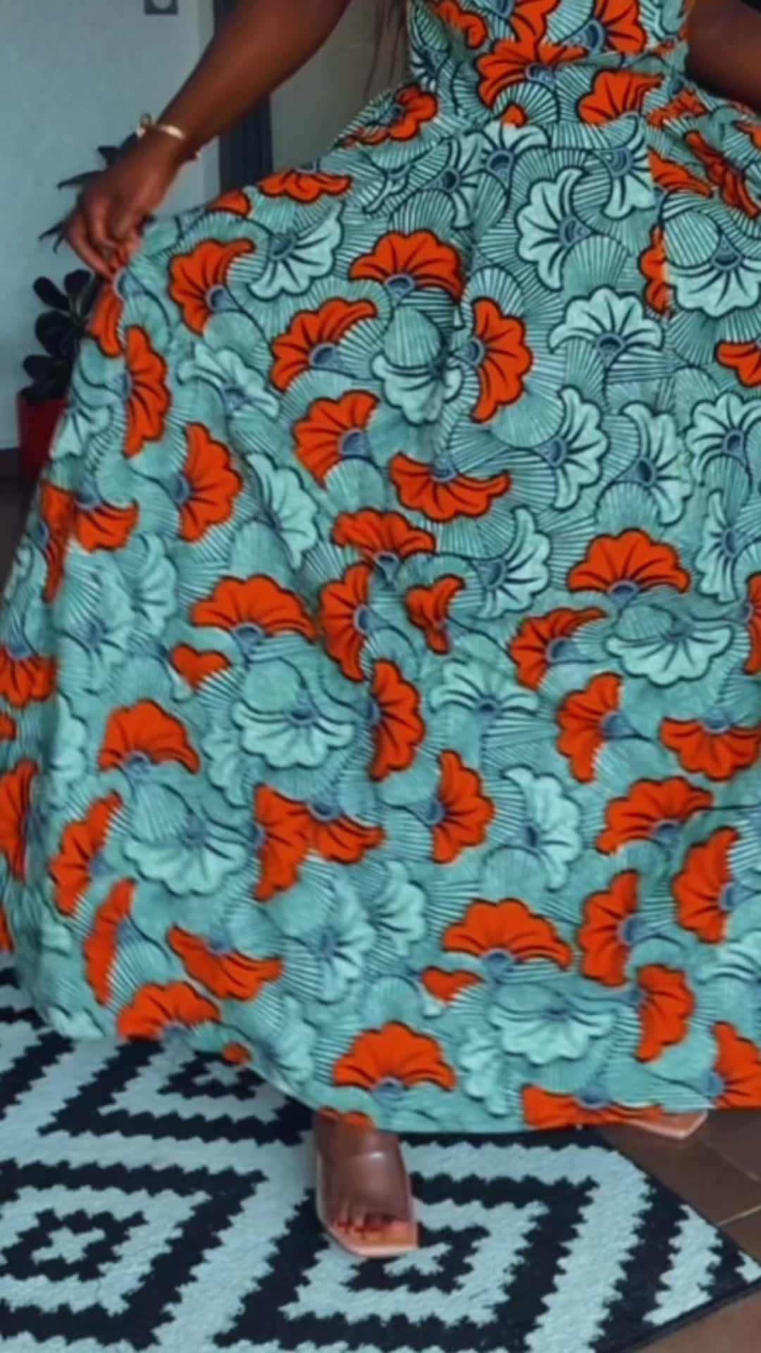 Robe longue dos nu en Wax tissu africain fleurs de mariage avec poches